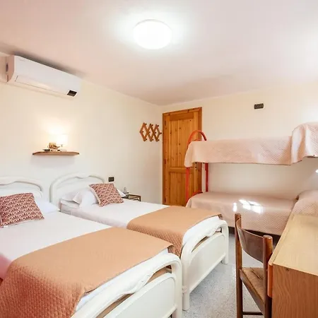 Appartamento 1-minute Walk To The Beach- Large Equipped House
