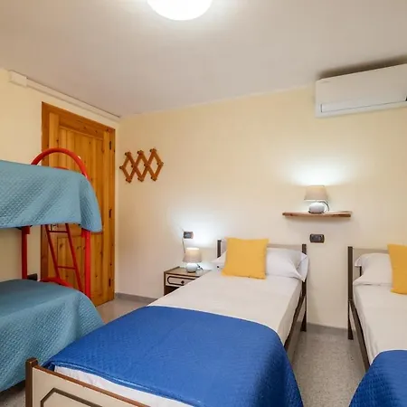 Apartment 1-minute Walk To The Beach- Large Equipped Marongiu