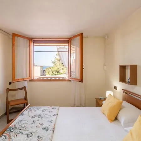 Apartment 1-minute Walk To The Beach- Large Equipped Marongiu