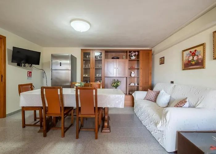 Appartamento Private Pool - 1 Minute From The Sea - Ampia E Accessoriata
