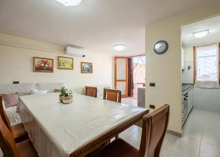 Private Pool - 1 Minute From The Sea - Ampia E Accessoriata Apartment *